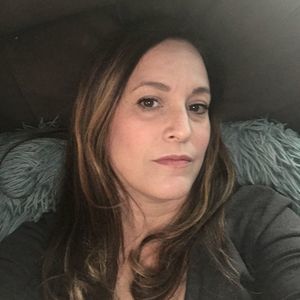 Meet your Posher, Jeanine